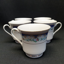 Чашка чайная с цветочным узором, фарфор, золочение, Китай